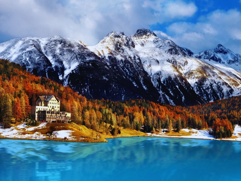 Luxury chauffeur service in Switzerland